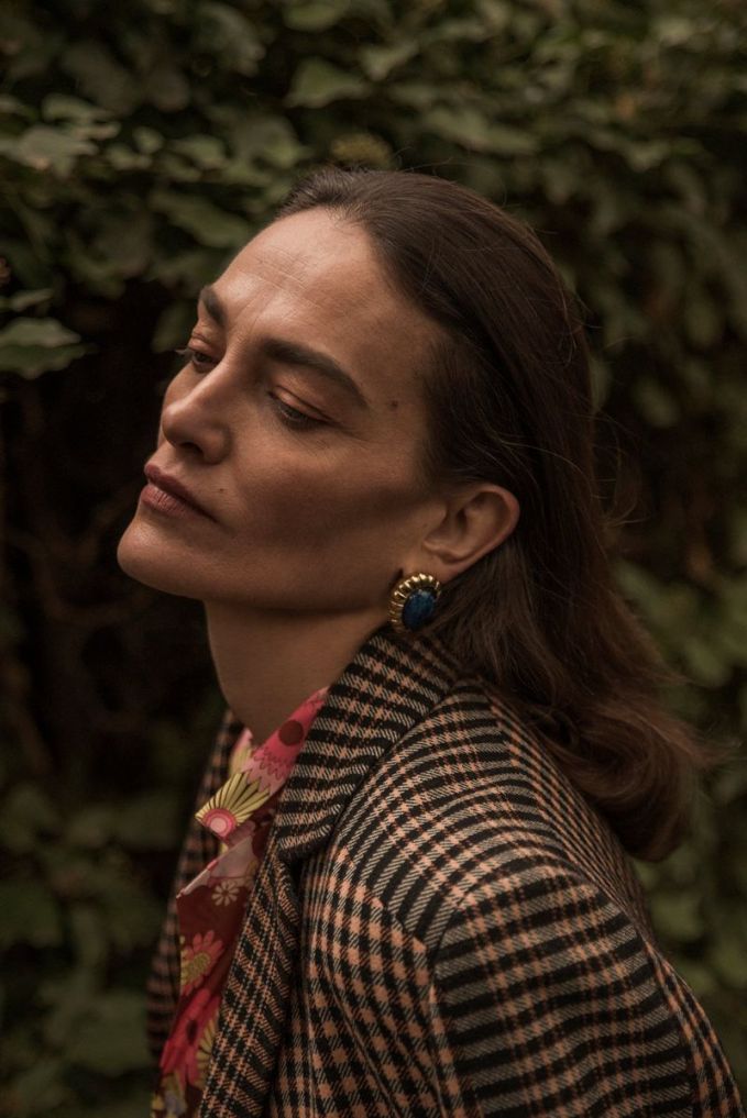 Laura-Ponte-by-Cesar-Segarra-for-Vogue-Spain March-2019 (4).jpg